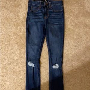 distress jeans. never worn!